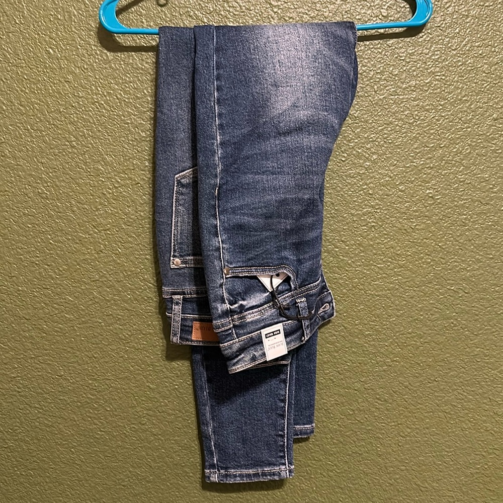 Brand New Judy Blue Straight Leg Jeans